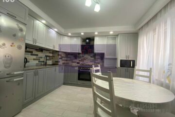 2-к квартира, 54 м², 1/10 эт.