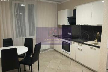 2-к квартира, 56 м², 8/17 эт.