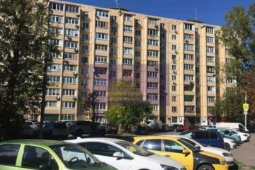 1-к квартира, 40 м², 3/10 эт.