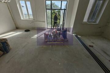 2-к квартира, 43 м², 2/3 эт.