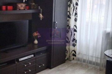 2-к квартира, 50 м², 1/3 эт.